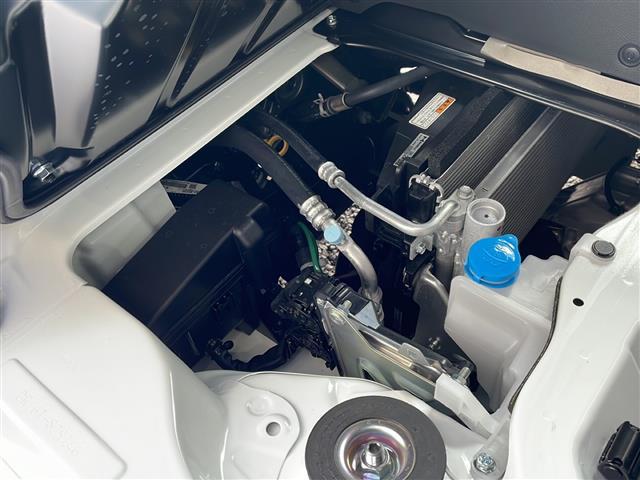 NT100クリッパートラック DX ワンオーナー ・AMFMラジオ・後方クリアランスソナー・横滑り防止装置・アイドリングストップ・オートライト・エアコン(39枚目)