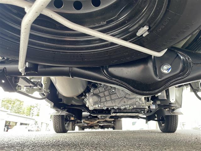 NT100クリッパートラック DX ワンオーナー ・AMFMラジオ・後方クリアランスソナー・横滑り防止装置・アイドリングストップ・オートライト・エアコン(40枚目)