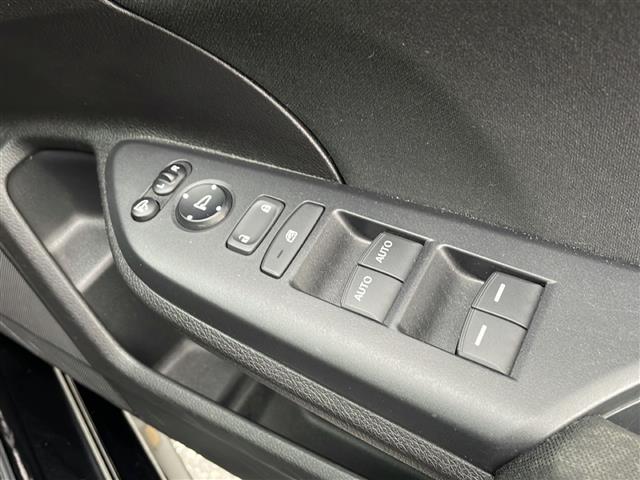 ガリバーグループでは新鮮在庫が毎日約５００台入荷！ワクワクするクルマ選びをご提案します！