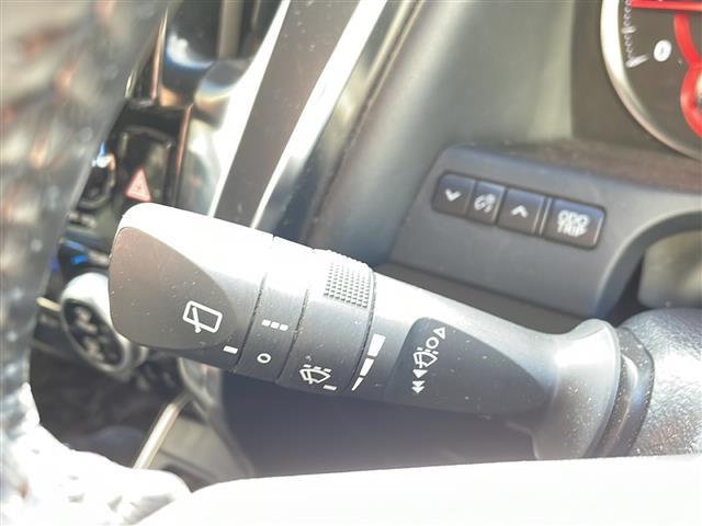 アルファード ２．５Ｓ　タイプゴールド　ワンオーナー・４ＷＤ・純正ディスプレイオーディオ／Ｂｌｕｅｔｏｏｔｈ／ミラキャスト／ＡｐｐｌｅＣａｒＰｌａｙ／ＡｎｄｒｏｉｄＡｕｔｏ・バックカメラ・ビルトインＥＴＣ・社外前後ドラレコ（9枚目）