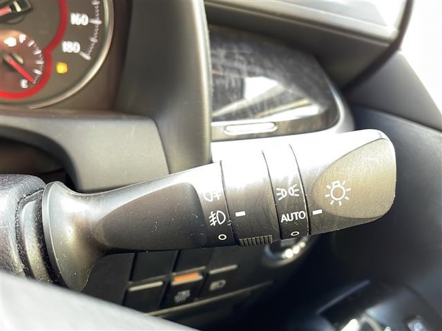 アルファード ２．５Ｓ　タイプゴールド　ワンオーナー・４ＷＤ・純正ディスプレイオーディオ／Ｂｌｕｅｔｏｏｔｈ／ミラキャスト／ＡｐｐｌｅＣａｒＰｌａｙ／ＡｎｄｒｏｉｄＡｕｔｏ・バックカメラ・ビルトインＥＴＣ・社外前後ドラレコ（10枚目）