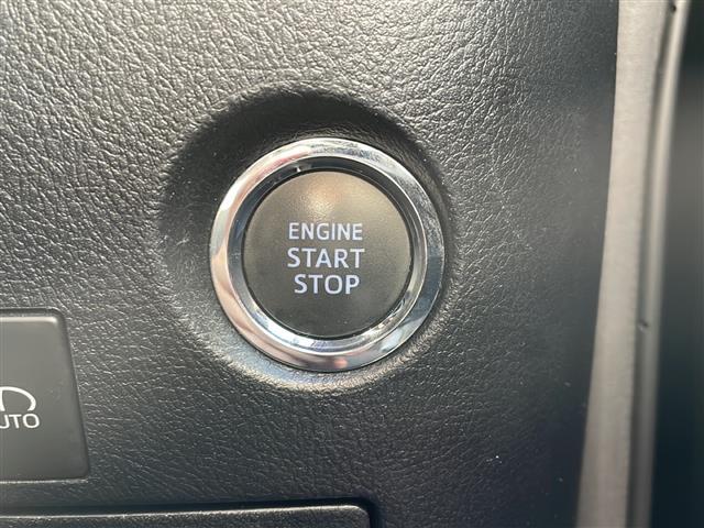 アルファード ２．５Ｓ　タイプゴールド　ワンオーナー・４ＷＤ・純正ディスプレイオーディオ／Ｂｌｕｅｔｏｏｔｈ／ミラキャスト／ＡｐｐｌｅＣａｒＰｌａｙ／ＡｎｄｒｏｉｄＡｕｔｏ・バックカメラ・ビルトインＥＴＣ・社外前後ドラレコ（11枚目）