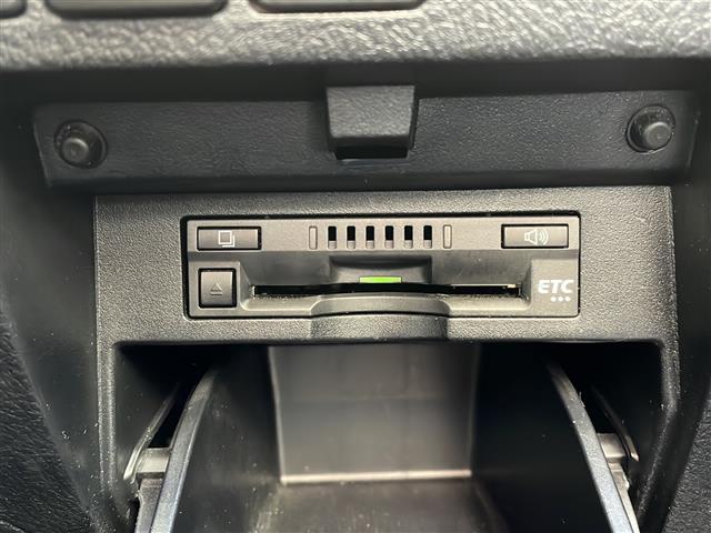 アルファード ２．５Ｓ　タイプゴールド　ワンオーナー・４ＷＤ・純正ディスプレイオーディオ／Ｂｌｕｅｔｏｏｔｈ／ミラキャスト／ＡｐｐｌｅＣａｒＰｌａｙ／ＡｎｄｒｏｉｄＡｕｔｏ・バックカメラ・ビルトインＥＴＣ・社外前後ドラレコ（21枚目）