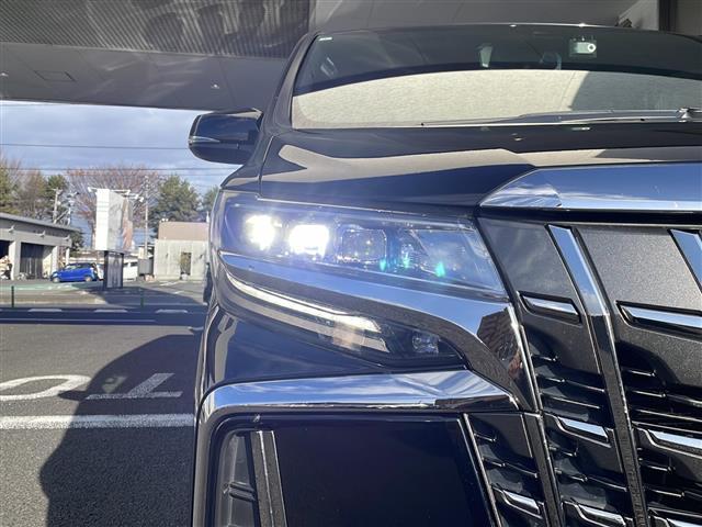 アルファード ２．５Ｓ　タイプゴールド　ワンオーナー・４ＷＤ・純正ディスプレイオーディオ／Ｂｌｕｅｔｏｏｔｈ／ミラキャスト／ＡｐｐｌｅＣａｒＰｌａｙ／ＡｎｄｒｏｉｄＡｕｔｏ・バックカメラ・ビルトインＥＴＣ・社外前後ドラレコ（35枚目）