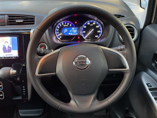 デイズ ハイウェイスター X 社外SDナビ CD DVD フルセグTV Bluetooth・アラウンドビューモニター・運転席シートヒーター・アイドリングストップ・前後ドライブレコーダー・キセノンヘッドライト・フォグ(5枚目)