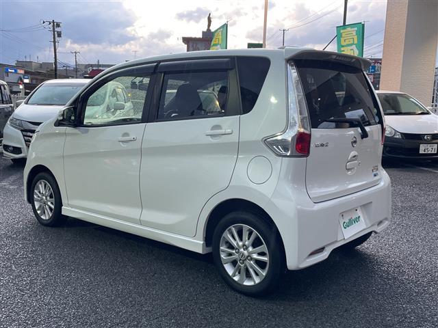 デイズ ハイウェイスター X 社外SDナビ CD DVD フルセグTV Bluetooth・アラウンドビューモニター・運転席シートヒーター・アイドリングストップ・前後ドライブレコーダー・キセノンヘッドライト・フォグ(28枚目)