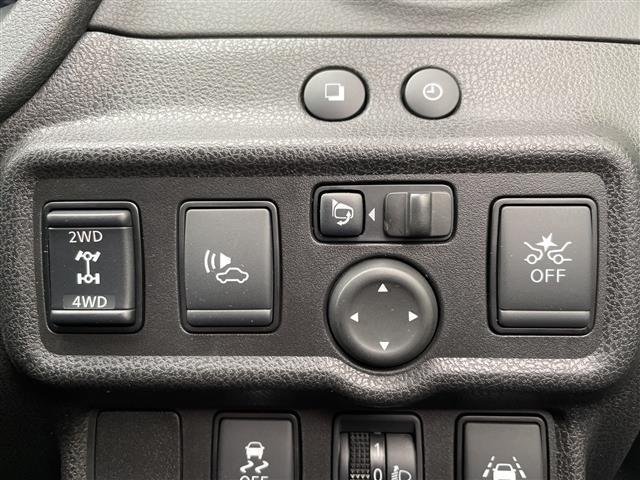 ノート ｅ－パワー　Ｘ　ＦＯＵＲ　ワンオーナー・純正ＳＤナビ　ＣＤ　ＤＶＤ　フルセグＴＶ　Ｂｌｕｅｔｏｏｔｈ接続・アラウンドビューモニター・エマージェンシーブレーキ・デジタルインナーミラー・オートライト・ハロゲン（18枚目）