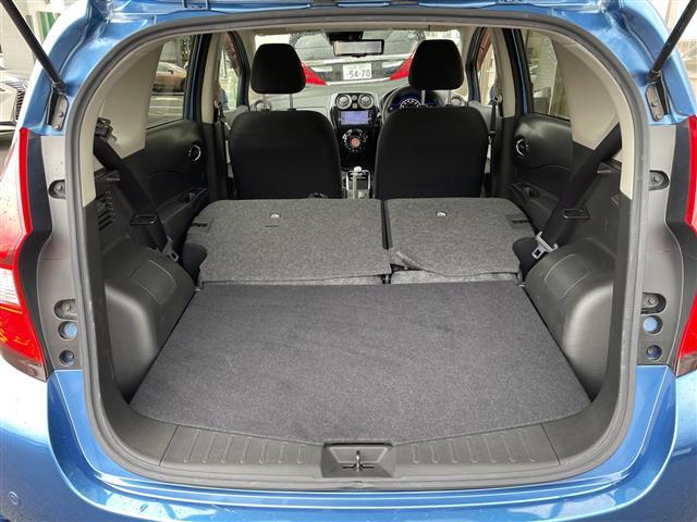 ノート ｅ－パワー　Ｘ　ＦＯＵＲ　ワンオーナー・純正ＳＤナビ　ＣＤ　ＤＶＤ　フルセグＴＶ　Ｂｌｕｅｔｏｏｔｈ接続・アラウンドビューモニター・エマージェンシーブレーキ・デジタルインナーミラー・オートライト・ハロゲン（28枚目）