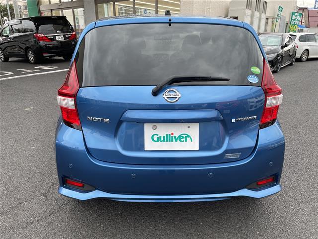 ノート ｅ－パワー　Ｘ　ＦＯＵＲ　ワンオーナー・純正ＳＤナビ　ＣＤ　ＤＶＤ　フルセグＴＶ　Ｂｌｕｅｔｏｏｔｈ接続・アラウンドビューモニター・エマージェンシーブレーキ・デジタルインナーミラー・オートライト・ハロゲン（32枚目）