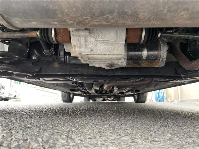 ノート ｅ－パワー　Ｘ　ＦＯＵＲ　ワンオーナー・純正ＳＤナビ　ＣＤ　ＤＶＤ　フルセグＴＶ　Ｂｌｕｅｔｏｏｔｈ接続・アラウンドビューモニター・エマージェンシーブレーキ・デジタルインナーミラー・オートライト・ハロゲン（40枚目）