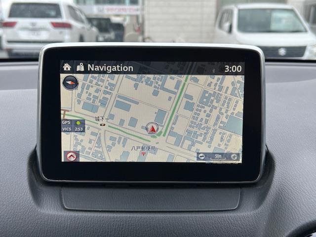 デミオ 13S 純正ナビ(フルセグ/BlueTooth/DVD/AM/FM)/シートヒーター前席/バックカメラ/ビルトインETC/USB/ドライブレコーダー/横滑り防止/スポーツモード/スタッドレスAWタイヤ(2枚目)