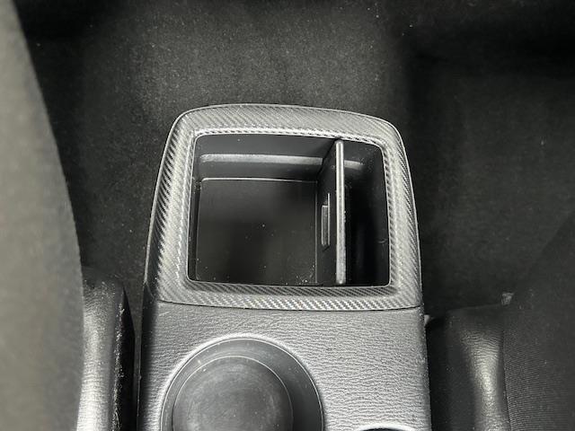 デミオ 13S 純正ナビ(フルセグ/BlueTooth/DVD/AM/FM)/シートヒーター前席/バックカメラ/ビルトインETC/USB/ドライブレコーダー/横滑り防止/スポーツモード/スタッドレスAWタイヤ(15枚目)
