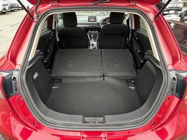 デミオ 13S 純正ナビ(フルセグ/BlueTooth/DVD/AM/FM)/シートヒーター前席/バックカメラ/ビルトインETC/USB/ドライブレコーダー/横滑り防止/スポーツモード/スタッドレスAWタイヤ(28枚目)