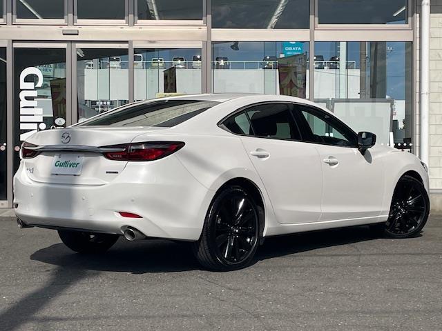 MAZDA6セダン XD ブラックトーンエディション ディーゼル車/4WD/MT車/純正ディスプレイオーディオ/BOSEサウンド/本革赤革シート/シートメモリ/パワーシート/360°ビューモニタ/シートヒータ/ステアリングヒータ/前後ドラレコ/冬タイヤ付(5枚目)