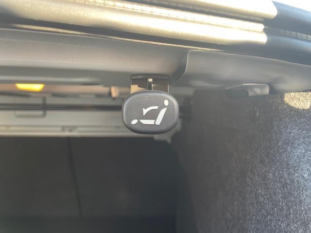 MAZDA6セダン XD ブラックトーンエディション ディーゼル車/4WD/MT車/純正ディスプレイオーディオ/BOSEサウンド/本革赤革シート/シートメモリ/パワーシート/360°ビューモニタ/シートヒータ/ステアリングヒータ/前後ドラレコ/冬タイヤ付(31枚目)
