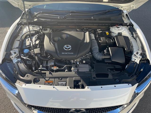 MAZDA6セダン XD ブラックトーンエディション ディーゼル車/4WD/MT車/純正ディスプレイオーディオ/BOSEサウンド/本革赤革シート/シートメモリ/パワーシート/360°ビューモニタ/シートヒータ/ステアリングヒータ/前後ドラレコ/冬タイヤ付(33枚目)