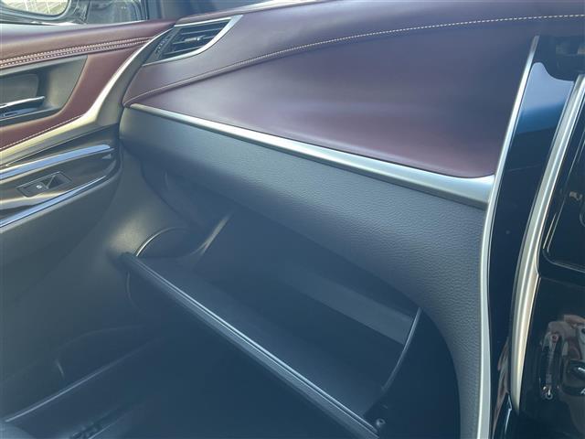 ハリアー エレガンス　寒冷地仕様／社外ナビ／ＢＴ／バックカメラ／ＥＴＣ／社外１７インチＡＷ付夏タイヤ４本車載／アイドリングストップ／オートハイビーム／クルコン／パワーシート／（30枚目）