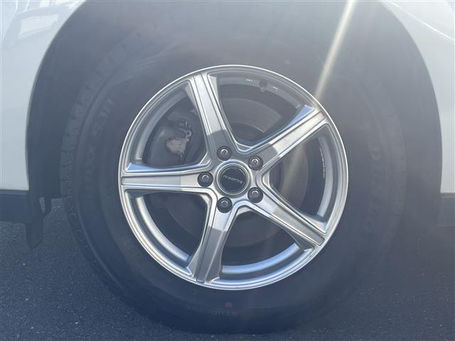 ハリアー エレガンス　寒冷地仕様／社外ナビ／ＢＴ／バックカメラ／ＥＴＣ／社外１７インチＡＷ付夏タイヤ４本車載／アイドリングストップ／オートハイビーム／クルコン／パワーシート／（41枚目）