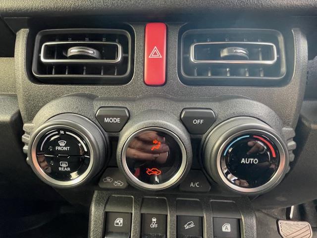 ジムニー XC ワンオーナー/衝突軽減ブレーキ/ターボ/4WD/クルーズコントロール/レーンアシスト/ダウンヒルアシストコントロール/純正16インチアルミホイール(夏)/社外16インチアルミホイール(8枚目)