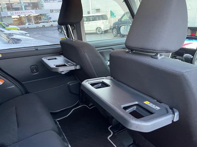 タンク G コージーエディション ワンオーナー/4WD/純正エンジンスターター/寒冷地仕様/ETC/スペアキー/社外ナビ/フルセグテレビ/両側パワースライドドア/バックカメラ/パーキングアシスト/スタッドレスタイヤ(15枚目)