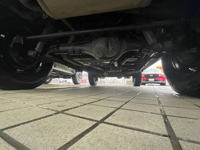 ジムニー XL ワンオーナー/社外メモリナビ(BlueTooth/フルセグ)/バックカメラ/ダウンヒルアシストコントロール/ターボ/4WD/純正16インチスチールホイール(夏)/ドライブレコーダー(19枚目)