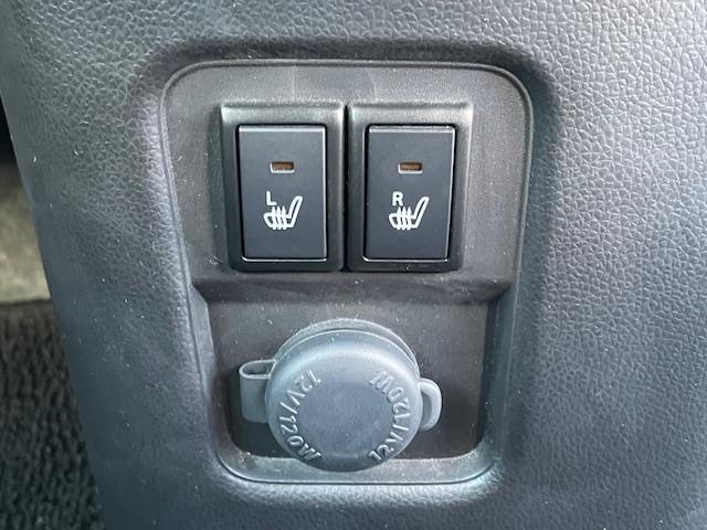 ワゴンＲ ハイブリッドＦＺ　４ＷＤ／Ｄ／Ｎ席シートヒーター／純正オーディオ／ステアリングスイッチ／プッシュスタート／電動格納ウインカーミラー／ディーラー記録簿Ｒ２／Ｒ３／Ｒ５／Ｒ７／スペアキー／スタッドレスタイヤＡＷ車載（7枚目）