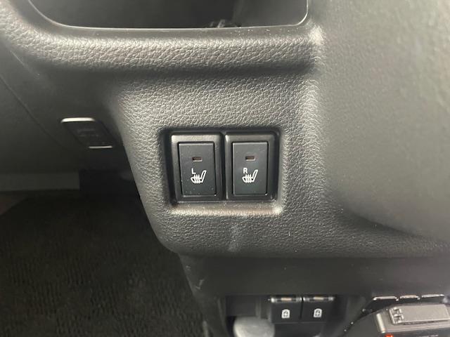 スペーシアカスタム ハイブリッドXS 4WD/HV/社外ナビ(フルセグ/AM/FM)/両側パワースライドドア/リアサーキュレーター/D/N席シートヒーター/パーキングセンサー/コーナーセンサー/衝突軽減システム/横滑り防止(8枚目)