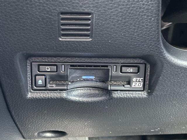 ノア ハイブリッドS-Z ワンオーナー/ハーフレザーシート/プリクラッシュセーフティ/アダプティブクルーズコントール/オートマチックハイビーム/寒冷地仕様/バックカメラ/純正ディスプレイ/HDMI/ドラレコ前後/ETC2.0(14枚目)