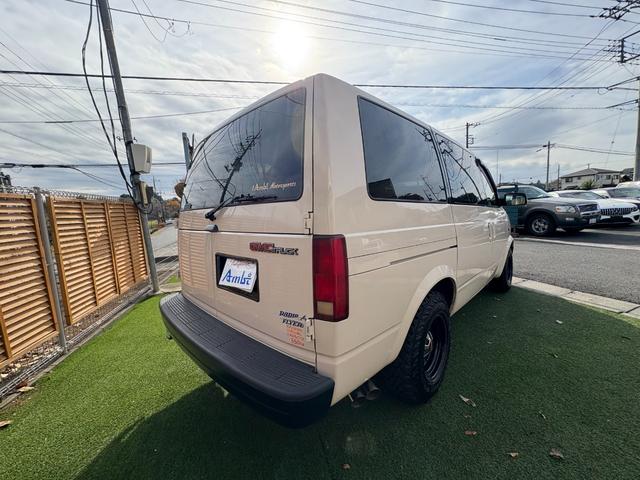 GMCサファリ SLE 1ナンバー貨物登録 2WD ETC フローマスター 15インチブロックタイヤ(8枚目)