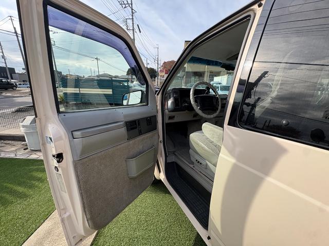 GMCサファリ SLE 1ナンバー貨物登録 2WD ETC フローマスター 15インチブロックタイヤ(15枚目)