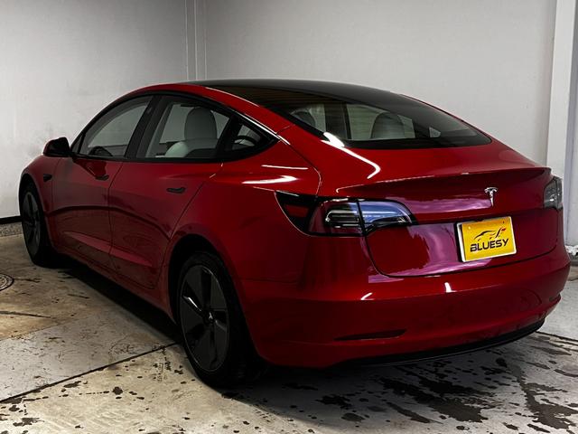 モデル3 スタンダードレンジプラス Intel Atom・オートパイロット・ガラスルーフ/Uncompromising style and performance Tesla Model 3 Standard Range Plus(5枚目)