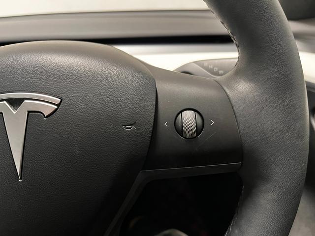 モデル3 スタンダードレンジプラス Intel Atom・オートパイロット・ガラスルーフ/Uncompromising style and performance Tesla Model 3 Standard Range Plus(24枚目)