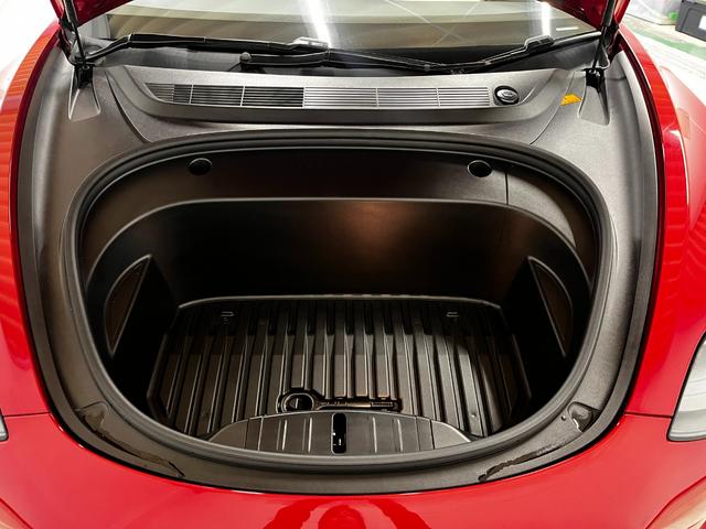 モデル3 スタンダードレンジプラス Intel Atom・オートパイロット・ガラスルーフ/Uncompromising style and performance Tesla Model 3 Standard Range Plus(35枚目)