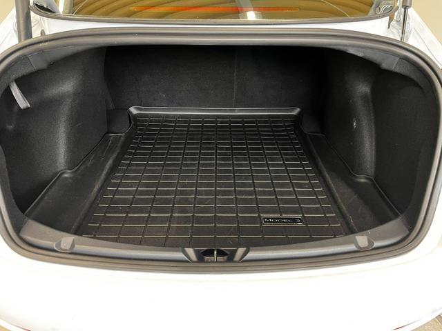 モデル3 スタンダードレンジプラス 2021年式・上海製造・Intel Atom・走行1万km・オートパイロット・パノラマガラスルーフ・純正ナビ・ヒートシーター・LEDオートライト・(42枚目)