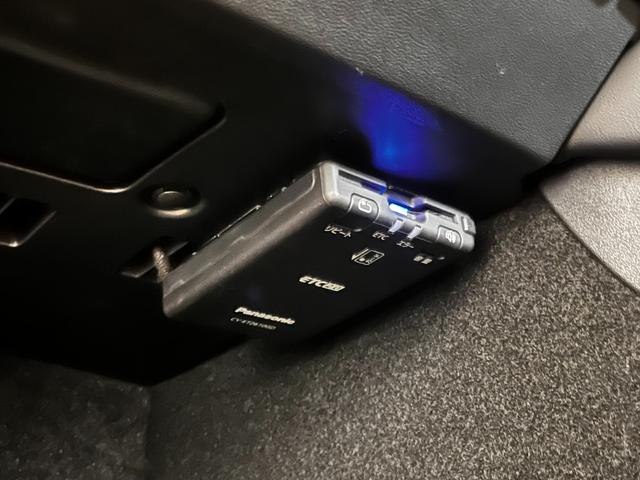 モデル3 スタンダードレンジプラス 2021年式・上海製造・Intel Atom・走行1万km・オートパイロット・パノラマガラスルーフ・純正ナビ・ヒートシーター・LEDオートライト・(44枚目)