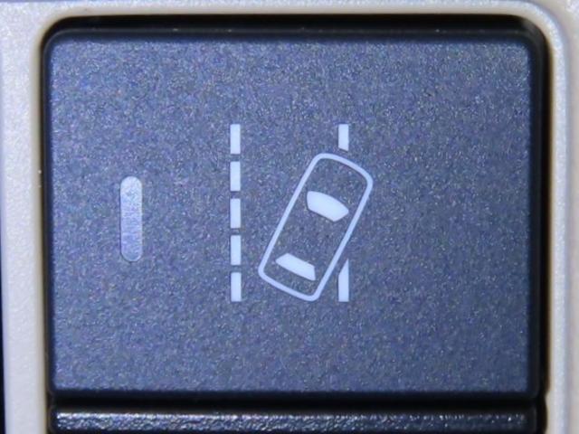 Ｎ－ＢＯＸ Ｇ・Ｌホンダセンシング　衝突回避軽減ブレーキ　踏み間違い制御装置　車線逸脱警報　オートハイビーム　ドラレコ　バックモニター　ＥＴＣ　片側電動スライドドア　ＬＥＤヘッドランプ　メモリーナビ　フルセグＴＶ　ＣＤＤＶＤ再生（15枚目）