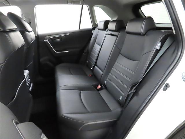 RAV4 ハイブリッドG モデリスタ製エアロ メモリーナビ フルセグTV メディアプレイヤー接続 パノラミックビューモニター シートヒーター パワーバックドア 衝突回避軽減ブレーキ 踏み間違い制御装置 オートハイビーム 4WD(31枚目)