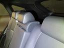 リヤシートにはリクライニング機能がついてます。