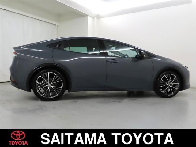 プリウス Z 衝突回避軽減ブレーキ 踏み間違い制御装置 車線逸脱警報 オートハイビーム パノラミックビューモニター シートヒーター&ベンチレーション パワーバックドア ディスプレイオーディオ フルセグTV(7枚目)