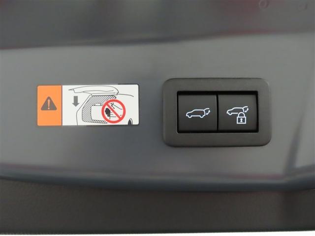 プリウス Z 衝突回避軽減ブレーキ 踏み間違い制御装置 車線逸脱警報 オートハイビーム パノラミックビューモニター シートヒーター&ベンチレーション パワーバックドア ディスプレイオーディオ フルセグTV(27枚目)