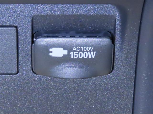 プリウス Z 衝突回避軽減ブレーキ 踏み間違い制御装置 車線逸脱警報 オートハイビーム パノラミックビューモニター シートヒーター&ベンチレーション パワーバックドア ディスプレイオーディオ フルセグTV(32枚目)