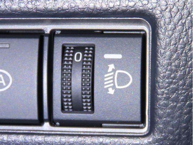 プリウス Z 衝突回避軽減ブレーキ 踏み間違い制御装置 車線逸脱警報 オートハイビーム パノラミックビューモニター シートヒーター&ベンチレーション パワーバックドア ディスプレイオーディオ フルセグTV(34枚目)