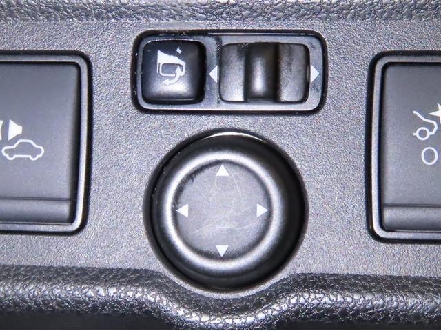 ノート ｅ－パワー　メダリスト　ブラックアロー　衝突回避軽減ブレーキ　踏み間違い制御装置　車線逸脱警報　オートハイビーム　パノラミックビューモニター　ＥＴＣ　ＬＥＤヘッドランプ　メモリーナビ　フルセグＴＶ　ＣＤＤＶＤ再生　クルーズコントロール（22枚目）