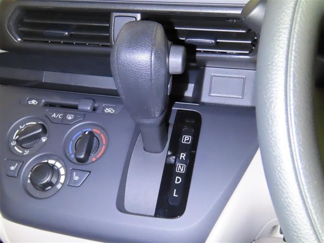 操作しやすいインパネシフトのオートマチックトランスミッションです。