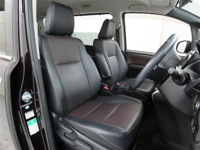 エスクァイア ハイブリッドＧｉ　メモリーナビ　ワンセグＴＶ　ＣＤ再生　メディアプレイヤー接続　バックモニター　シートヒーター　ＥＴＣ　スマートキー　両側電動スライドドア　ＬＥＤヘッドランプ　コーナーセンサー　クルーズコントロール（9枚目）