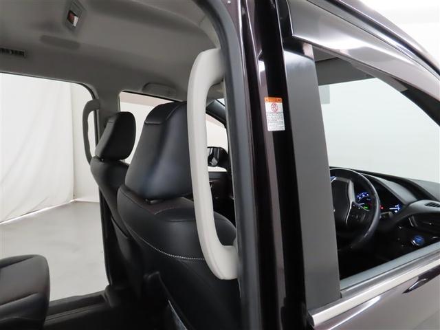 エスクァイア ハイブリッドＧｉ　メモリーナビ　ワンセグＴＶ　ＣＤ再生　メディアプレイヤー接続　バックモニター　シートヒーター　ＥＴＣ　スマートキー　両側電動スライドドア　ＬＥＤヘッドランプ　コーナーセンサー　クルーズコントロール（12枚目）