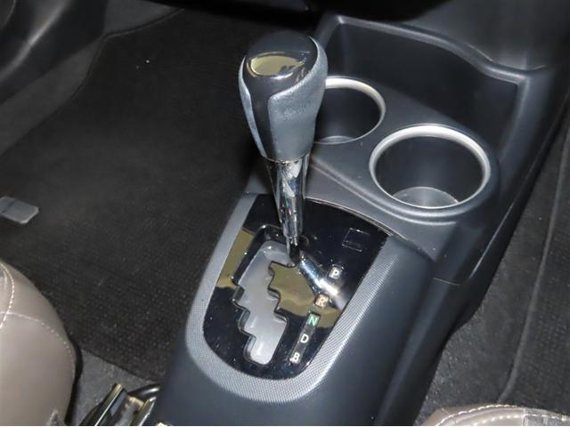 アクア クロスオーバー グラム 衝突回避軽減ブレーキ 踏み間違い制御装置 車線逸脱警報 オートハイビーム バックモニター ドライブレコーダー ETC LEDヘッドランプ シートヒーター メモリーナビ フルセグTV CDDVD再生(21枚目)