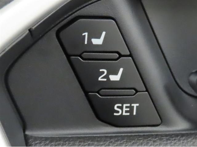 RAV4 ハイブリッドアドベンチャー メモリーナビ フルセグTV メディアプレイヤー接続 パノラミックビューモニター シートヒーター&ベンチレーション 衝突回避軽減ブレーキ 踏み間違い制御装置 車線逸脱警報 オートハイビーム 4WD(15枚目)