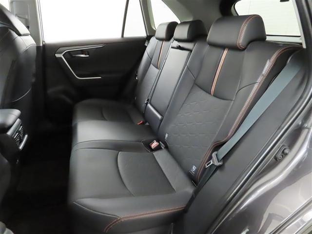 RAV4 ハイブリッドアドベンチャー メモリーナビ フルセグTV メディアプレイヤー接続 パノラミックビューモニター シートヒーター&ベンチレーション 衝突回避軽減ブレーキ 踏み間違い制御装置 車線逸脱警報 オートハイビーム 4WD(34枚目)