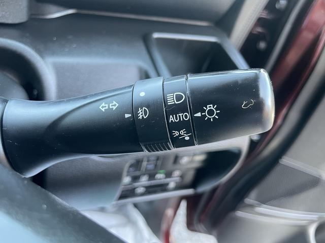 ハイブリッドＭＶ　ＳＤ９インチナビ　フルセグＴＶ　ＣＤ　ＤＶＤ　ＢＴ　ＵＳＢ　バックカメラ　ＥＴＣ　前席シートヒーター　左側電動スライドドア　車線逸脱防止装置　レーダーブレーキサポート　ヘッドアップディスプレイ(40枚目)